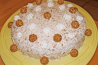 Sahnige Giotto Torte 21