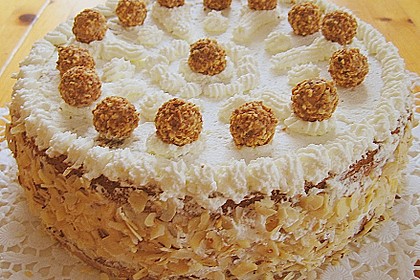 Sahnige Giotto Torte 22