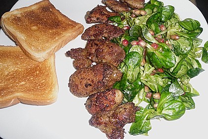 Granatapfel und Feldsalat mit Gefl&uuml;gelleber 1
