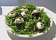 Gef&uuml;llte Zwetschgen mit Rucola