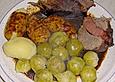 Rinderbraten mit Rohesser und Nelken gespickt
