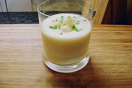 Kalte Blumenkohlsuppe 1