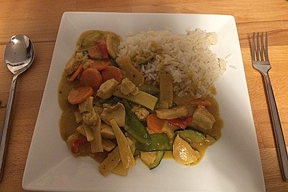 Thai Curry Erdnuss - Kokos - Hühnchen 45
