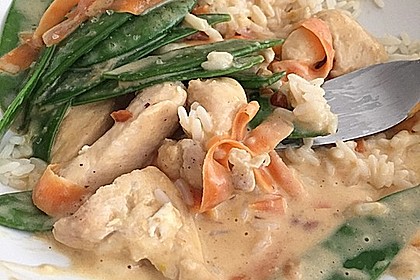 Thai Curry Erdnuss - Kokos - Hühnchen 34
