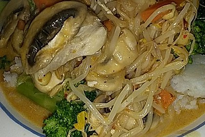 Thai Curry Erdnuss - Kokos - Hühnchen 66