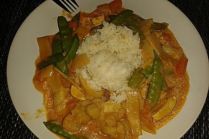 Thai Curry Erdnuss - Kokos - Hühnchen 67