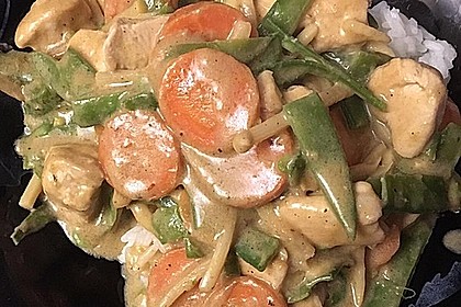 Thai Curry Erdnuss - Kokos - Hühnchen 18