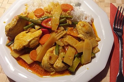 Thai Curry Erdnuss - Kokos - Hühnchen 31