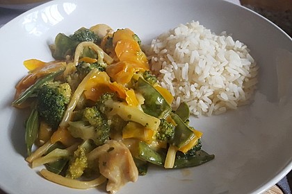 Thai Curry Erdnuss - Kokos - Hühnchen 15