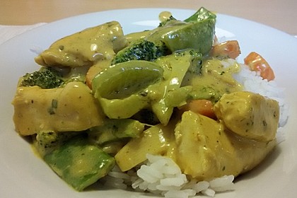 Thai Curry Erdnuss - Kokos - Hühnchen 50