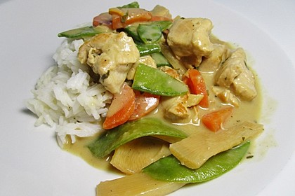 Thai Curry Erdnuss - Kokos - Hühnchen 11