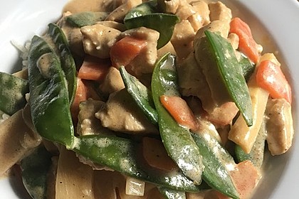 Thai Curry Erdnuss - Kokos - Hühnchen 53
