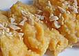 S&uuml;&szlig;kartoffelp&uuml;ree mit Erdn&uuml;ssen