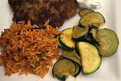 Bifteki mit Schafskäse 9