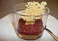 Rote Bete - Himbeer - Mus mit Parmesanchip