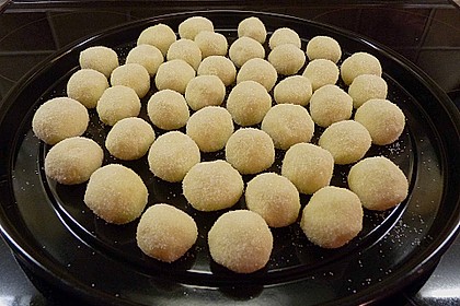 Roros himmlische 'crunchy' Eierlik&ouml;rkugeln 6