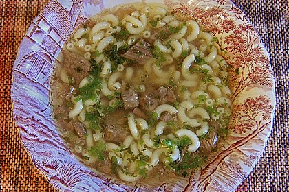 Rindfleischsuppe mit H&ouml;rnli 3