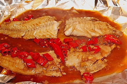 Gegrilltes Kabeljaufilet mit Chilimarinade