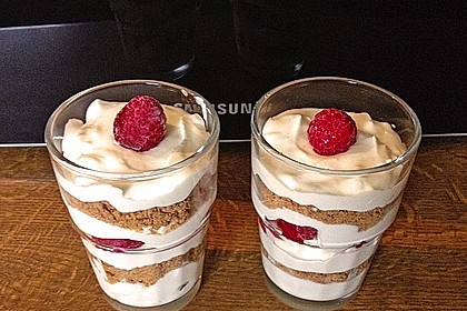 Himbeerdessert mit Spekulatius 10