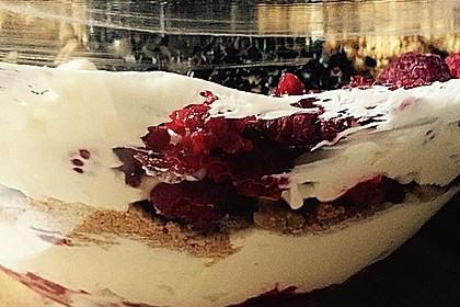Himbeerdessert mit Spekulatius 57