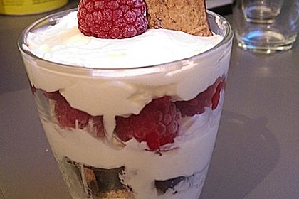 Himbeerdessert mit Spekulatius 11