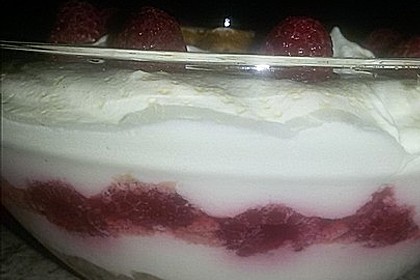 Himbeerdessert mit Spekulatius 65