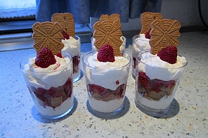 Himbeerdessert mit Spekulatius 15