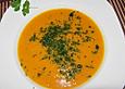 K&uuml;rbissuppe mit Orangensaft ohne Milchprodukte