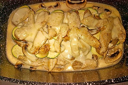 Champignon - Zucchini - Auflauf mit H&auml;hnchenbrust 7