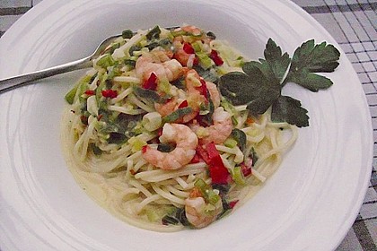Nudeln mit Kokosso&szlig;e