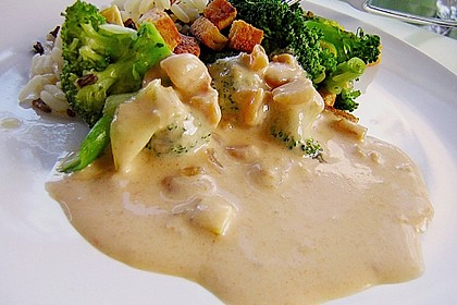 Brokkoli - Tofu - Pfanne mit Erdnussso&szlig;e