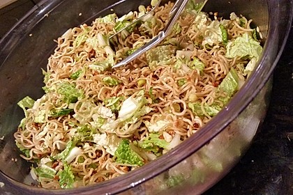 Salat - man sagt dazu "Friß dich dumm Salat" 2