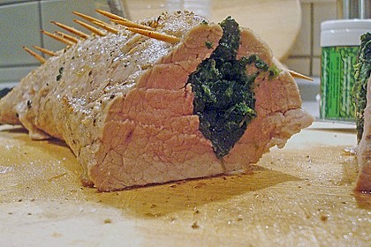 Gef&uuml;lltes Schweinefilet mit Champignon - Rahmso&szlig;e 1