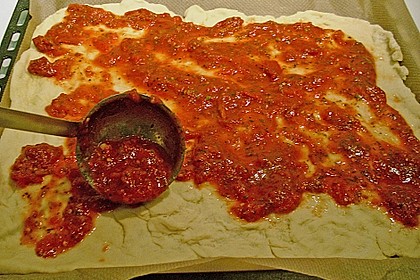 Hackfleischpizza mit Sweet Chilisauce for Springrolls 2