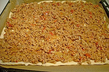 Hackfleischpizza mit Sweet Chilisauce for Springrolls 3