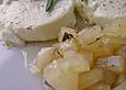 Gegrillter Ziegenfrischk&auml;se mit Birnenchutney