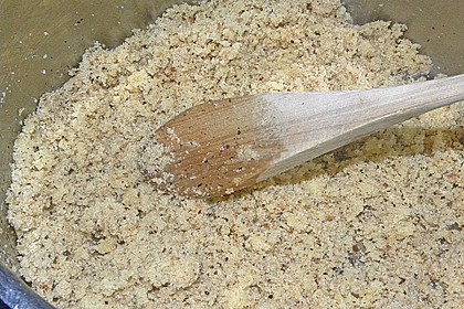 Haselnuss - Grieß - Dessert auf türkische Art 5