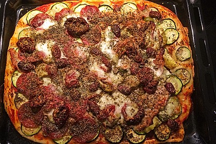 Marinas Pizzateig mit Backpulver 6