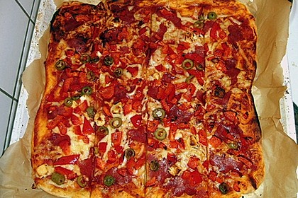 Marinas Pizzateig mit Backpulver 2