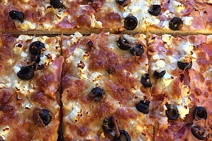Marinas Pizzateig mit Backpulver 23