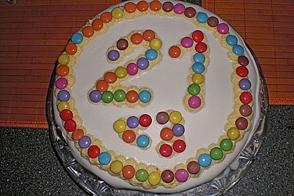 Regenbogentorte 50