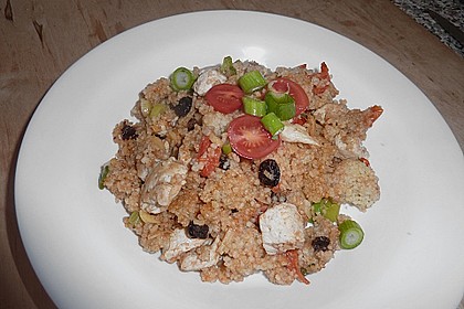 W&uuml;rziger Couscous mit Huhn 1