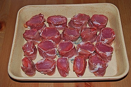 &Uuml;berbackenes Schweinefilet mit Senfkruste 1
