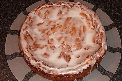 Cinnamon Roll Cheesecake 4