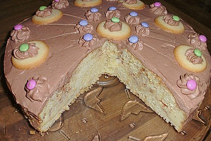 Cinnamon Roll Cheesecake 8