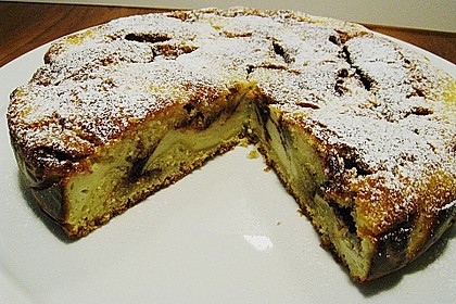 Cinnamon Roll Cheesecake 18