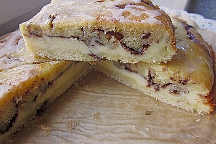 Cinnamon Roll Cheesecake 30
