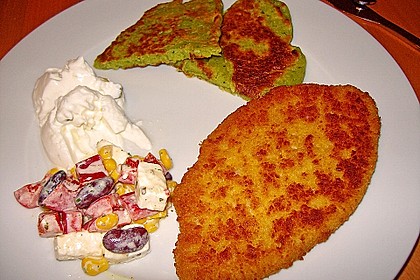 Zucchini - Puffer mit Kr&auml;uter - Sour Creme