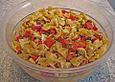 Nudelsalat mit H&auml;hnchenbrust und Erdn&uuml;ssen