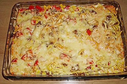 Sp&auml;tzleaufauf mit Hack und Paprika